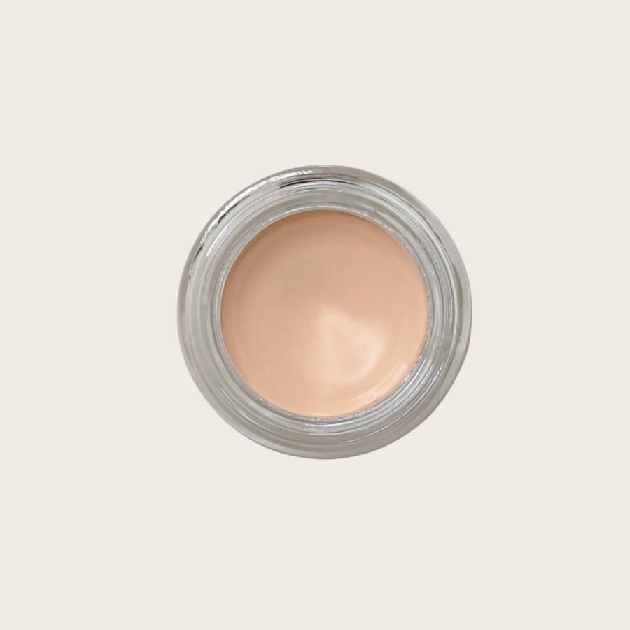 Eye and Lip primer designed to prevent creasing, it keeps your eyeshadows, glitters, lip liners, and lipsticks intact throughout the day. Vegan and cruelty-free